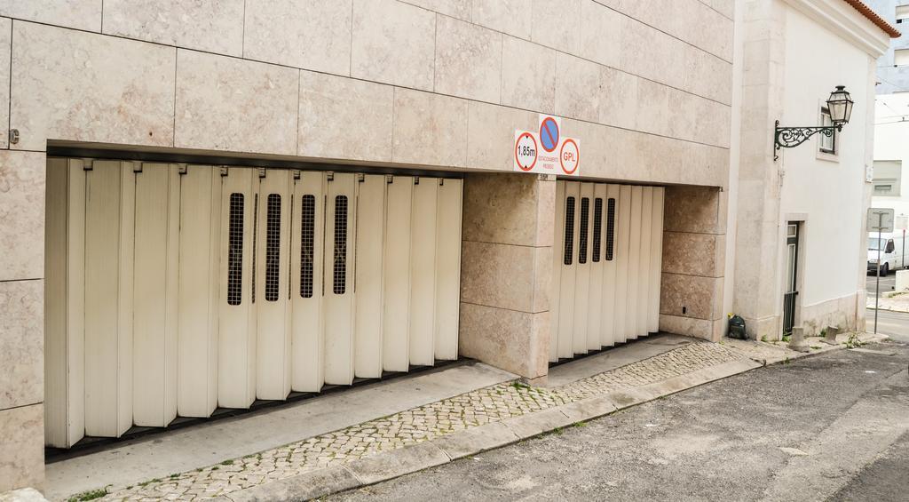 Your Home In Palacio Do Bairro Alto Lisboa الغرفة الصورة